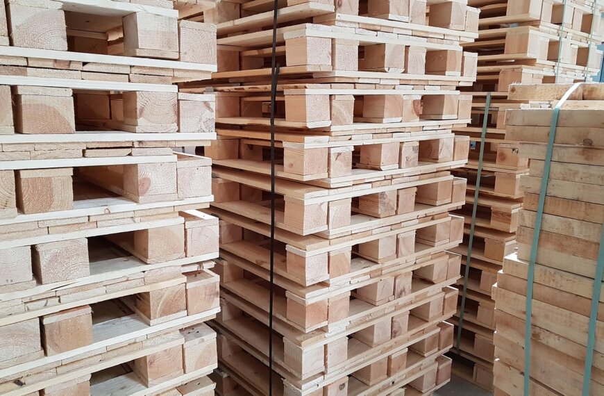 Ketahui Fungsi dan Keunggulan Pallet Box untuk Pengiriman Barang!