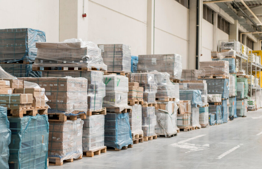 Panduan Ukuran Pallet Plastik Sesuai Standar SNI & ISO